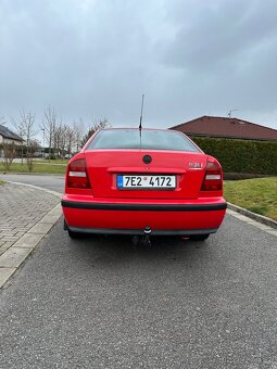 Škoda Octavia 1.6 GLX 74Kw - 5