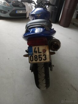 Honda Hornet 600 - 5