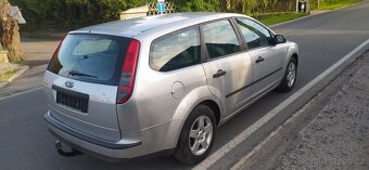 FORD FUCUS 1,6i74kw,rv5/2005,2MAJITEL, NAJETO88841km - 5