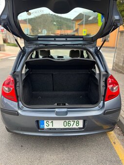 Renault Clio - 5