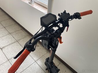 Elektrokoloběžka Kugoo Kukirin G2 Master - 5