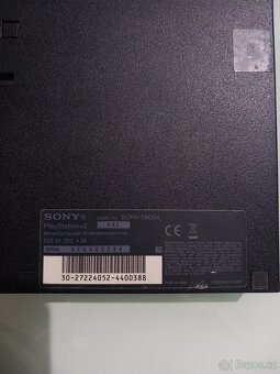 PlayStation 2 + příslušenství - 5