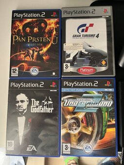 Prodám PlayStation 2 SLIM kompletní + HDMI převodník - 5