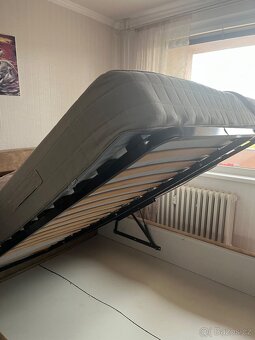 Postel z úložnem prostorem - 5