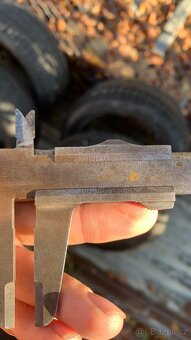 195/50/15 zimni gumy - 5