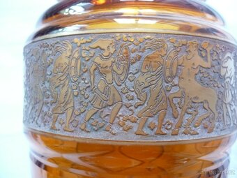 Váza z jantarového skla se starořeckými výjevy - 5