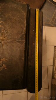 Stará truhla asijský motiv - 5