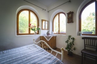 Dům 8+1 Černíkovice, okres Benešov - 5