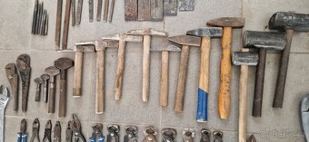 Přebytečné nářadi - 5