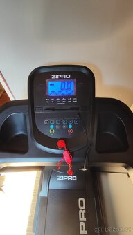 Běžecký pás Zipro Tekno - 5