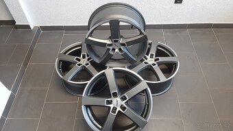 Alu kola Ford-Volvo 8Jx18 ET-45 5x108 - 5