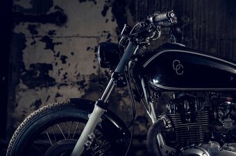 Kawasaki Z 400 B - 5