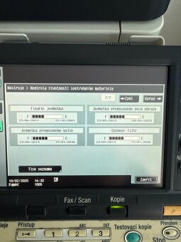KONICA MINOLTA bizhub C220 - 5
