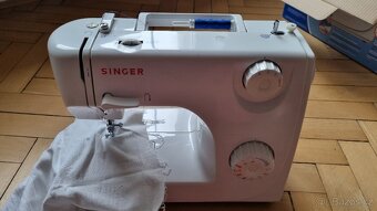 Šicí stroj Singer 8280 - 5