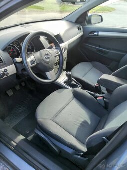 Opel Astra H - 5
