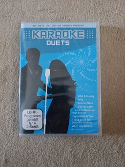 Karaoke set SilverCrest + 5 DVD s písničkami - 5