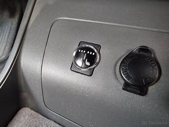 Toyota Prius 3gen. - 5