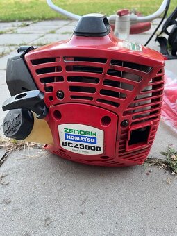 Profi křovinořez Komatsu s příslušenstvím - 5