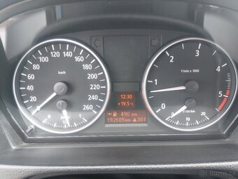 BMW e91 330xd 170kW manual - 5