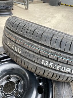 Zánovní letní pneu 185/60R15 + 2x disk 5x100 - 5