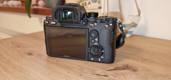 PREDÁM SONY A7RIII V 100% STAVE - 5