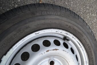 VW T5,T6 (6.1) - Sada pěkných letních kol 205/65R16C zánovní - 5