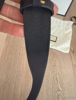 Černý pásek Gucci - 5