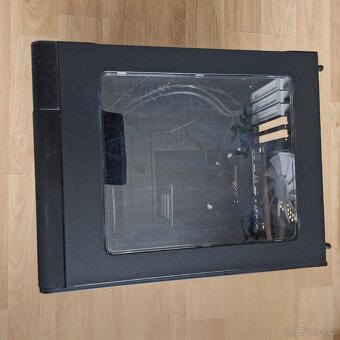 PC skříň Fractal Design Node 804 - 5