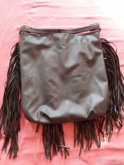 Kabelka třásňová HOUSE - 5