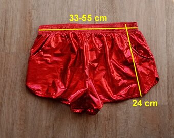 NOVÉ lesklé šortky - S/M - 5