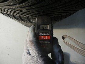 Zimní pneu Michelin 215/50R17 - 5