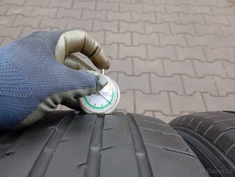 225/55/19 letní pneu toyo - 5