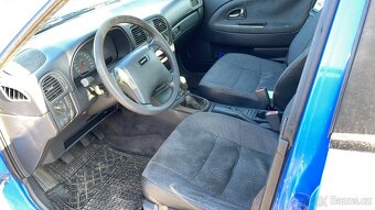 Volvo v40 - 5