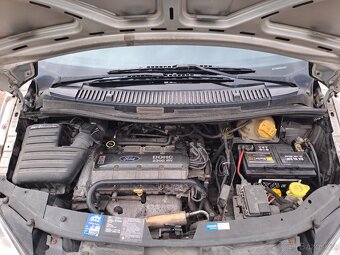 Ford Galaxy 2.3 - 5