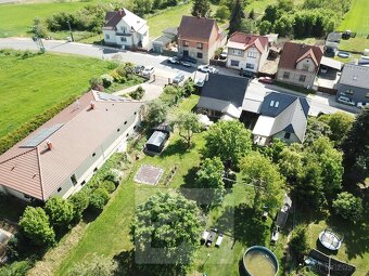 Rodinný dům na parcele o ploše 2248m2 v obci Krupá v okrese - 5