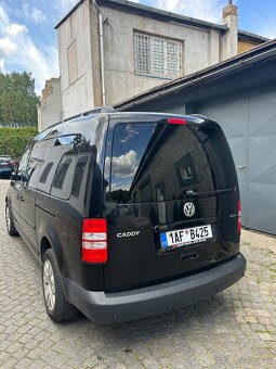Volkswagen Caddy Maxi 2.0 CNG 80 kW, 7 míst, r. 2012, ČR - 5