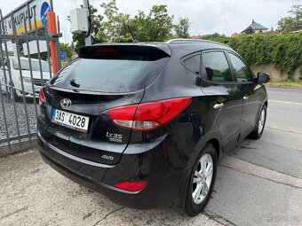 Hyundai ix35, 2.0CRDi, 100kw 4x4 Původ ČR - 5