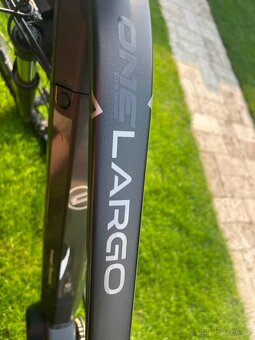 Crussis One Largo 7.7 S 17,5Ah/630Wh, kola 29 palců - 5