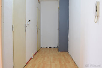 Pronájem bytu 1+1, Gen. Hrušky, Mariánské Hory, 6900 Kč/měs, - 5