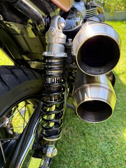 Triumph Street Scrambler 900 - 5