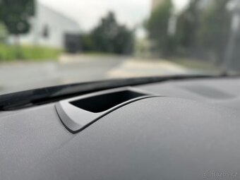 Bmw f07 550i GT lci - 5