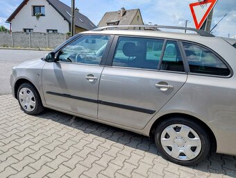 ŠKODA FABIA II COMBI 1.2TSi 77kW DSG 2012 FAMILY - 5