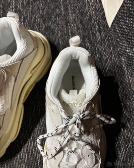 Balenciaga Triple S - 5