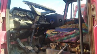 Kabina z Tatra 815 S3 - 5