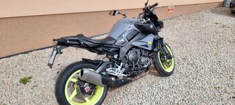 Yamaha MT 10 - 5