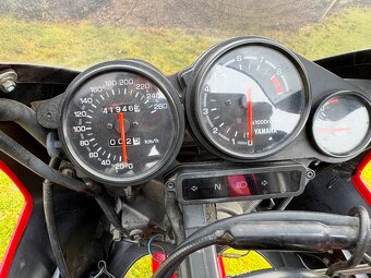 Suzuki VX, Ducati 750, Yamaha FZR, TRX - 5