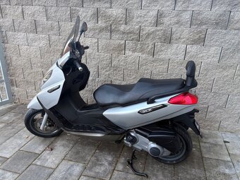 Piaggio x7 125 2008 - 5