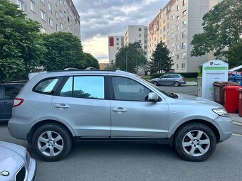 Hyundai SantaFe CRDI 4x4 - 5