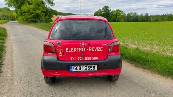 Toyota Yaris 1.0 50kW - 5
