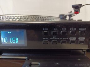 GRAMO Medion MD83821, poloautomat, USB, SD, stroboscop - 5